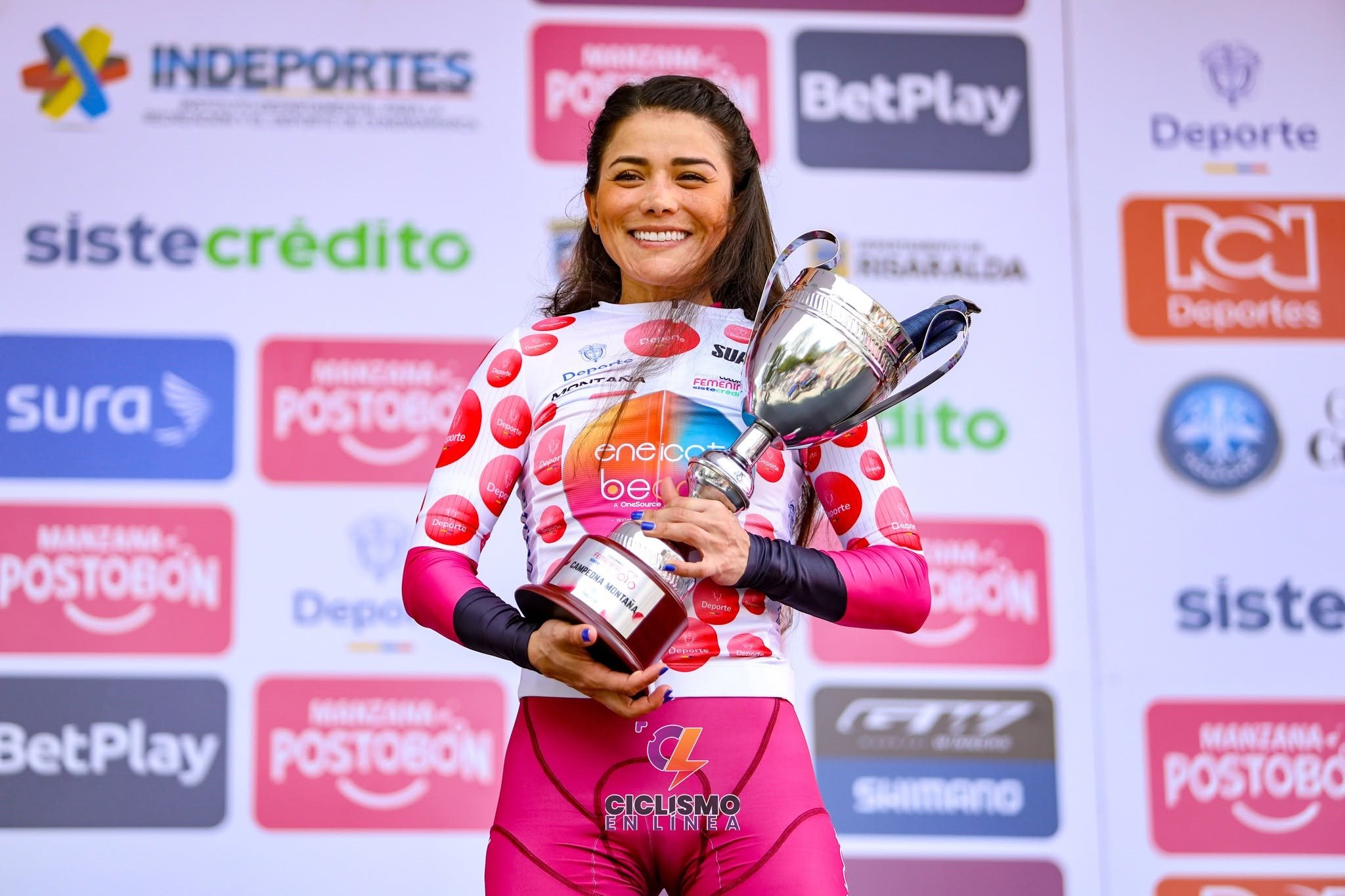 Lilibeth Chacón sella su cuarta Vuelta a Colombia en la crono final — sobre extensiones Fibonner Custom